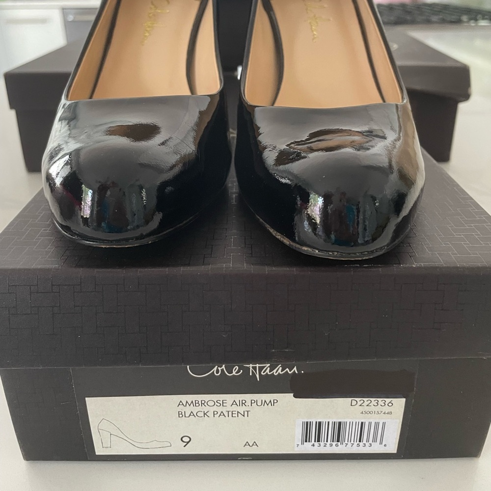 Cole Haan Ambrose Air Nike Black Patent Leather Pumps 9 AA